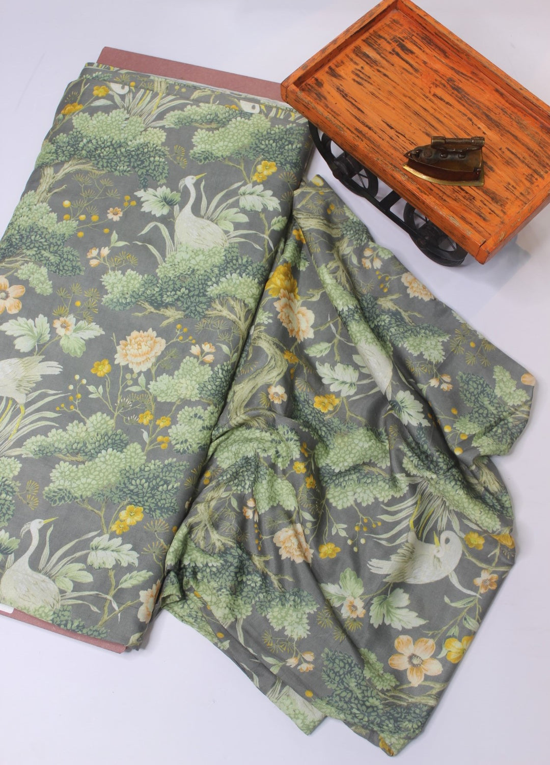 Printed muslin fabric