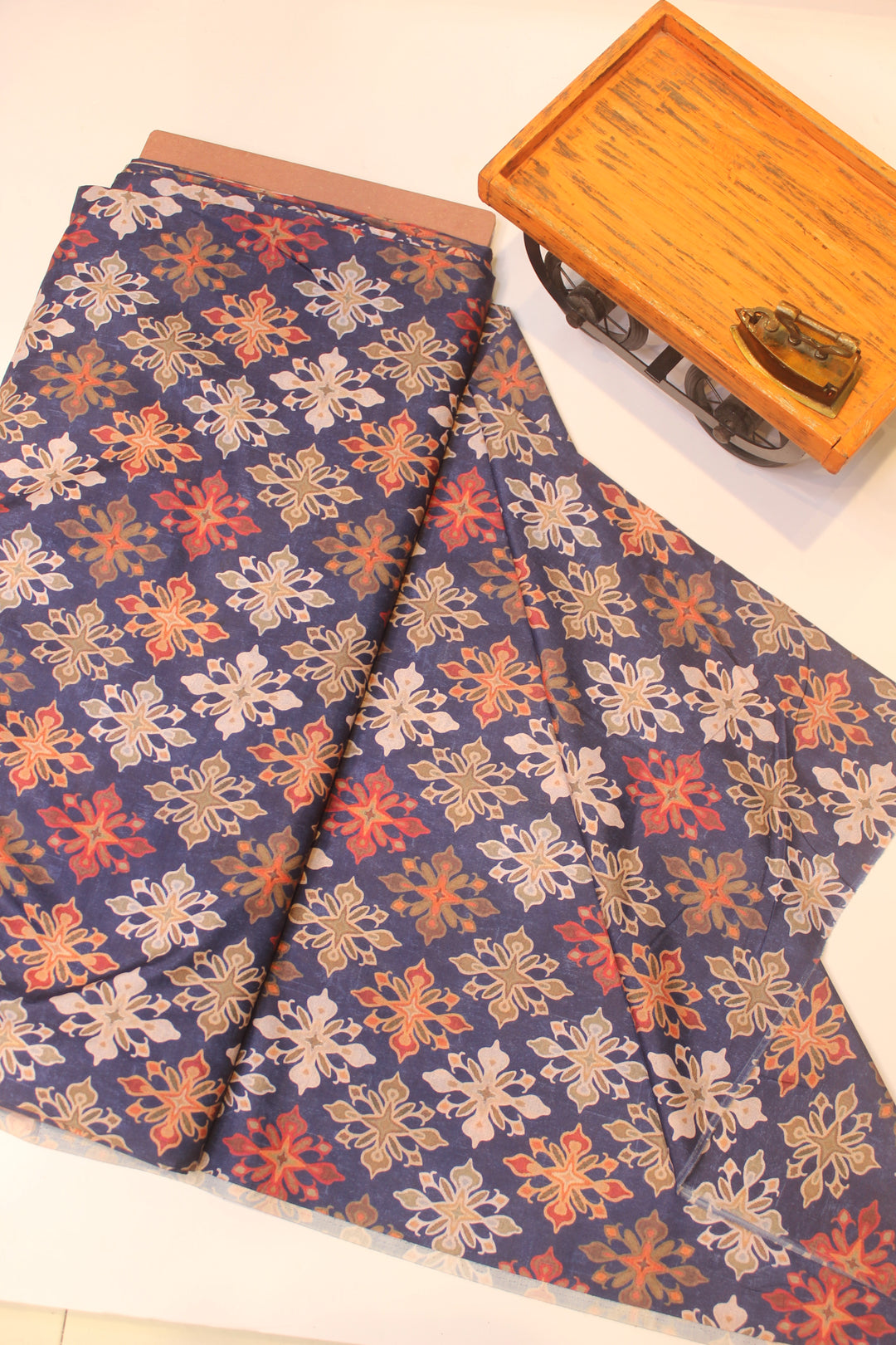 Printed muslin fabric