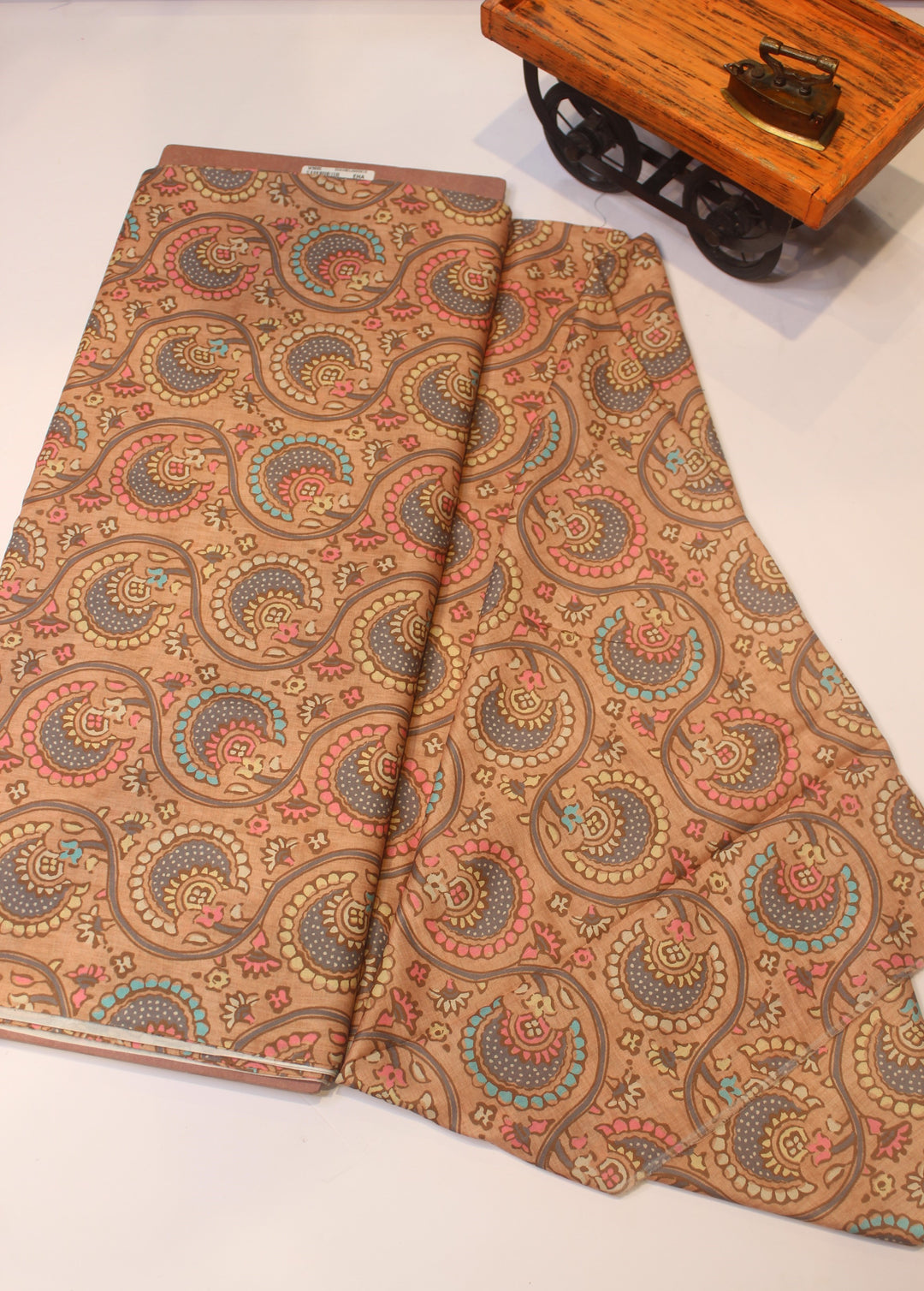 Printed muslin fabric