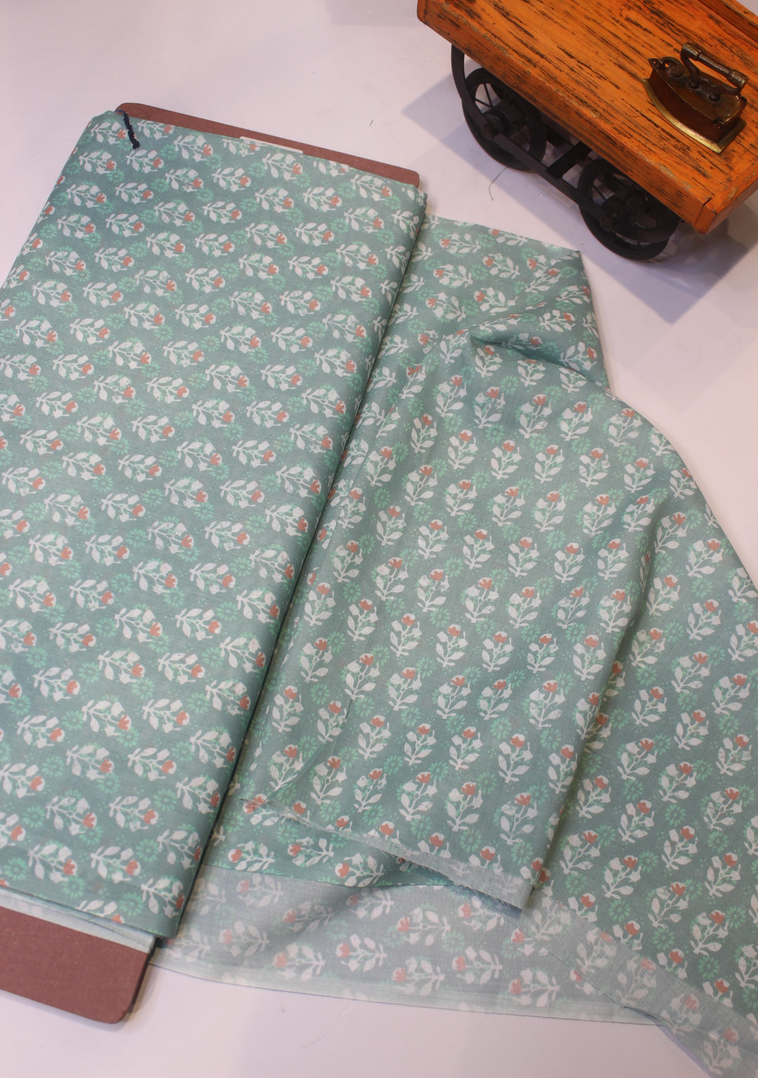 Printed muslin fabric