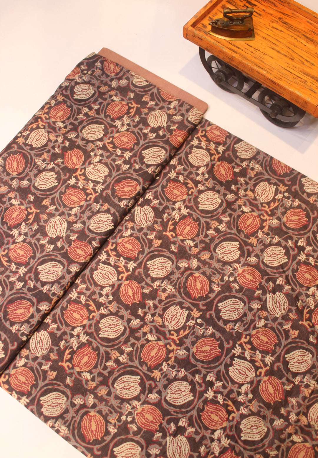 Printed muslin fabric