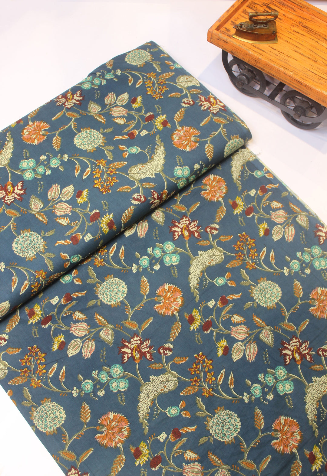 Printed muslin fabric