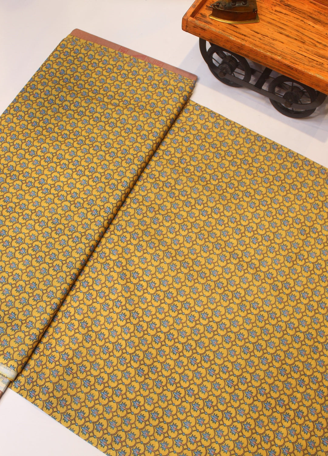 Printed muslin fabric