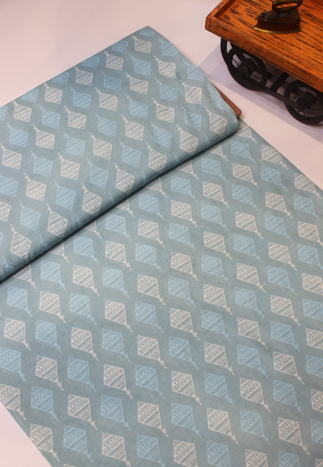 Printed muslin fabric