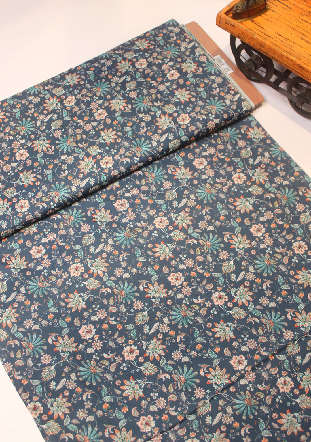Printed muslin fabric