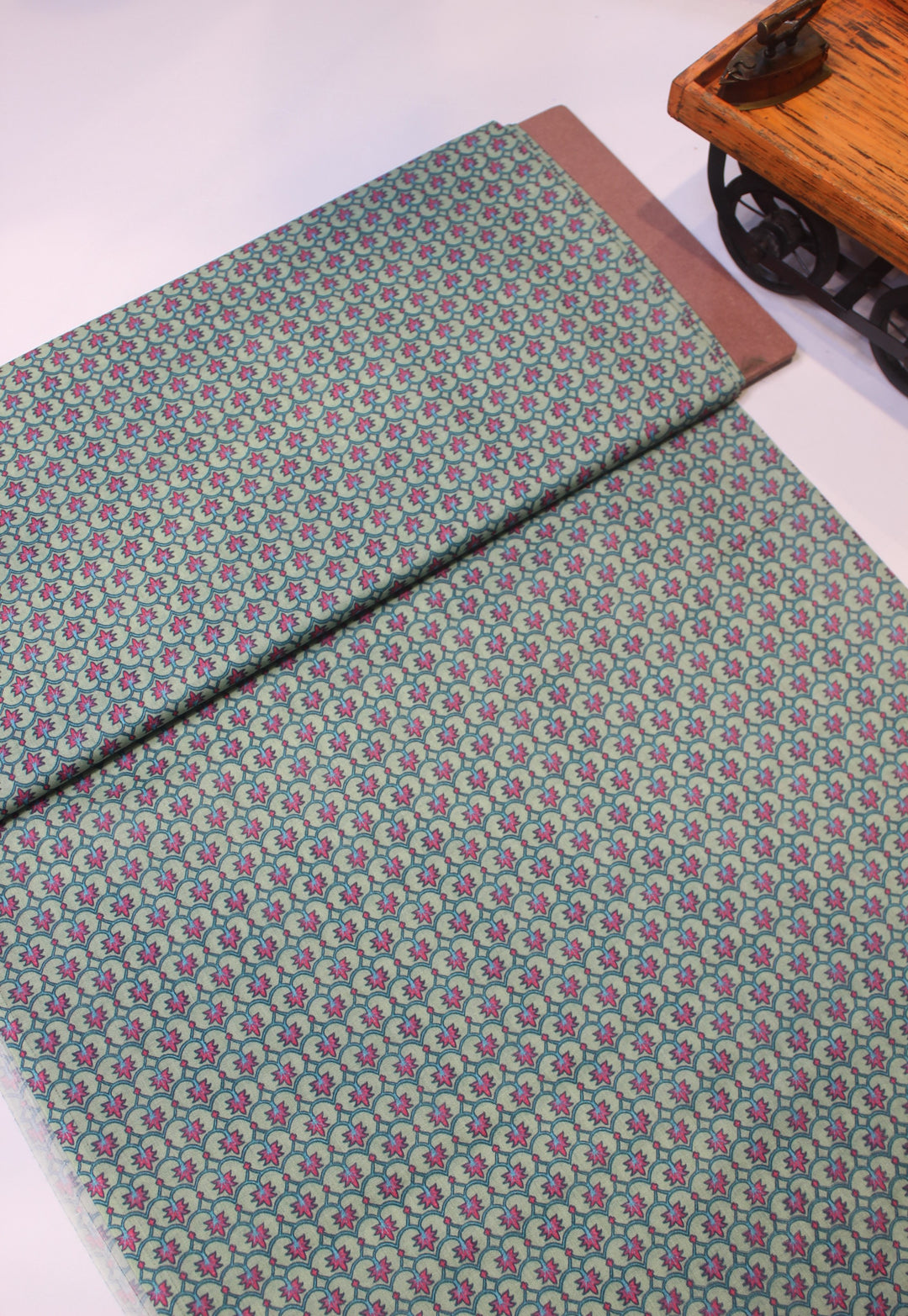 Printed muslin fabric