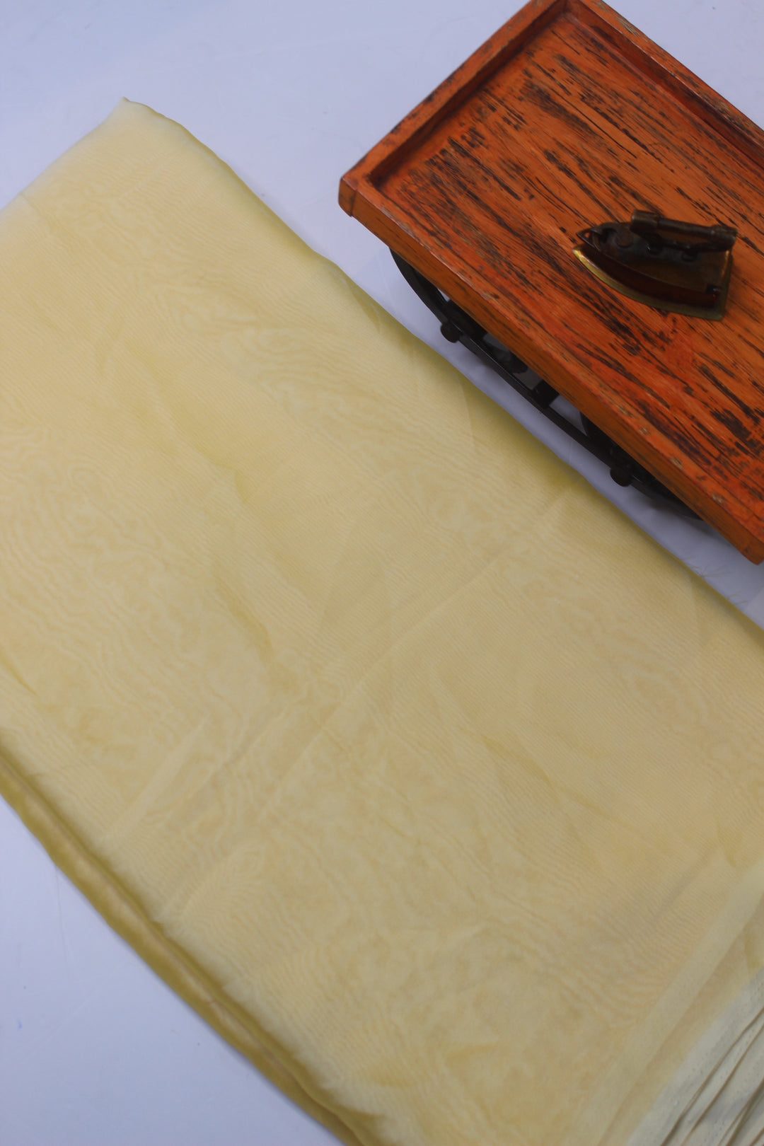 PLAIN GEORGETTE FABRIC