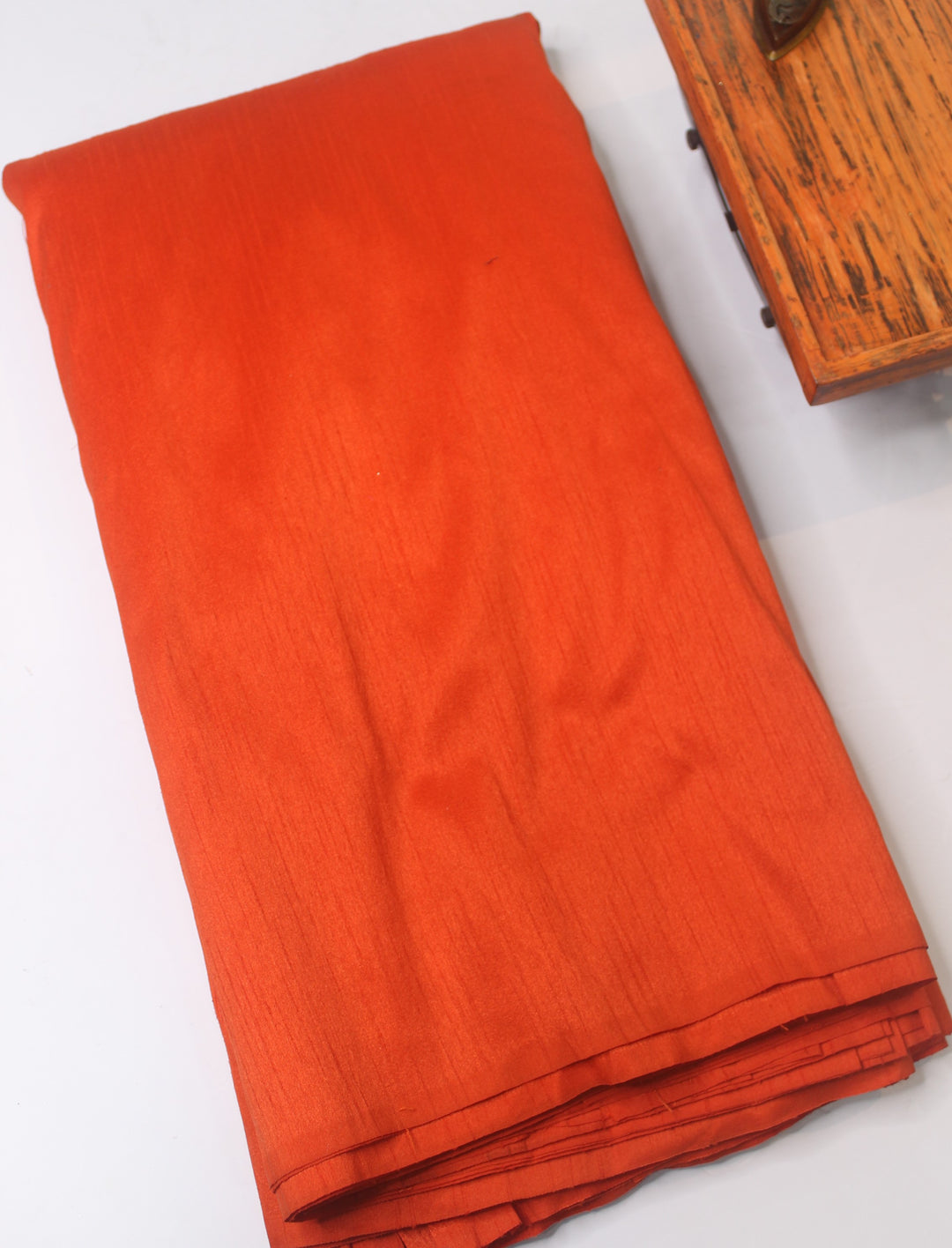 Raw silk fabric