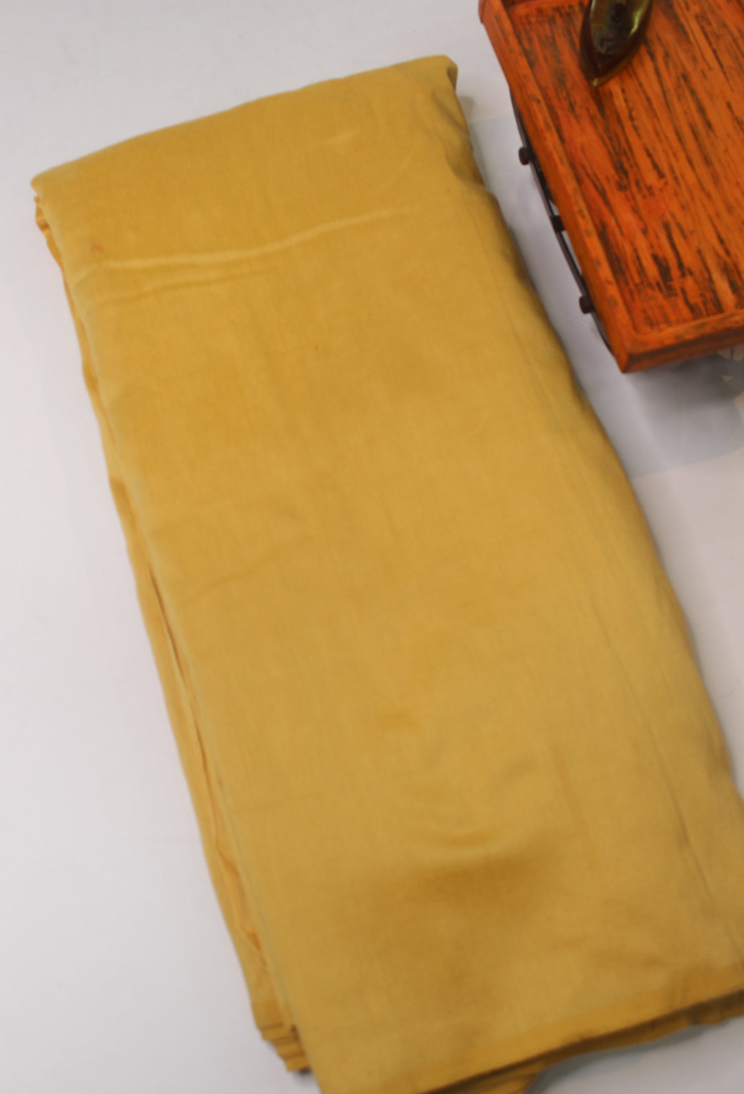 Raw silk fabric