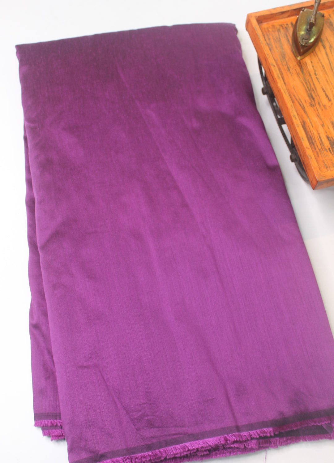 Raw silk fabric