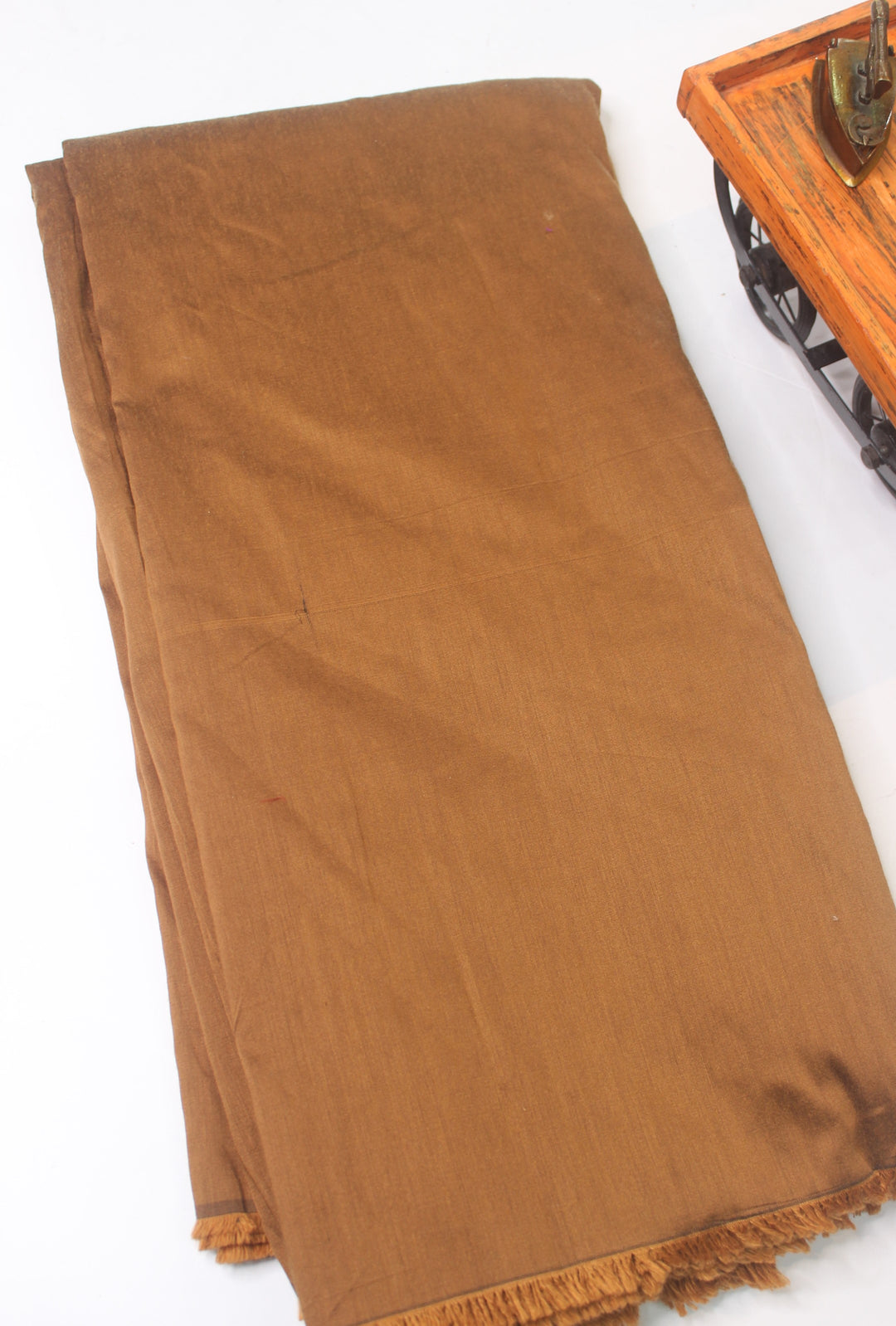 Raw silk fabric