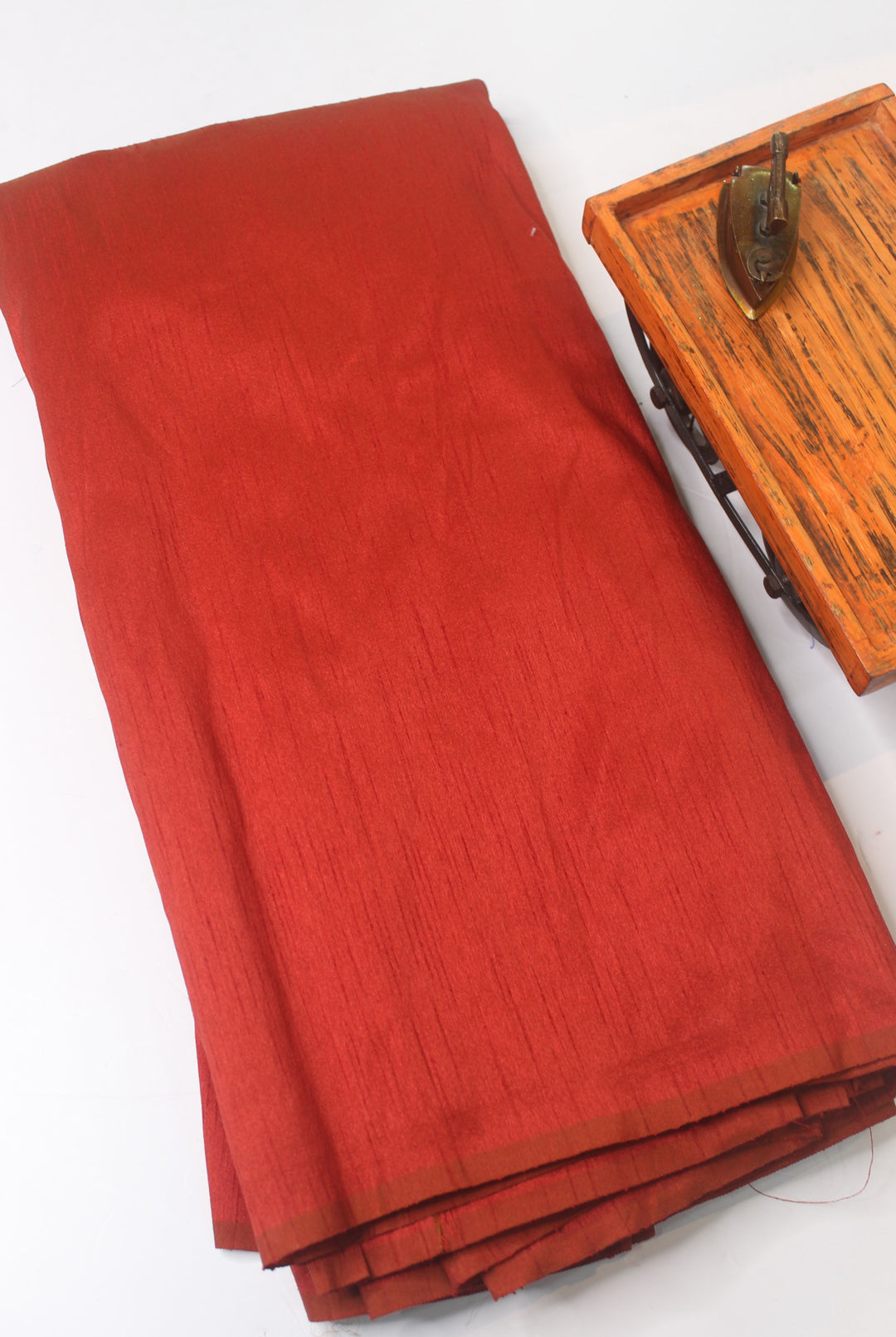 Raw silk fabric