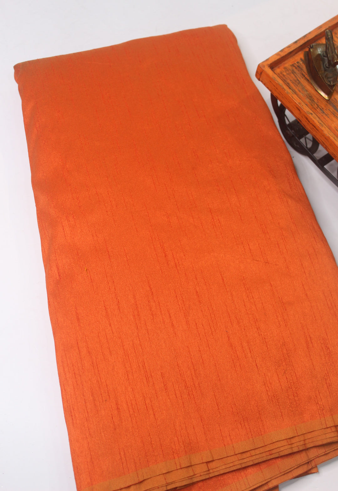 Raw silk fabric