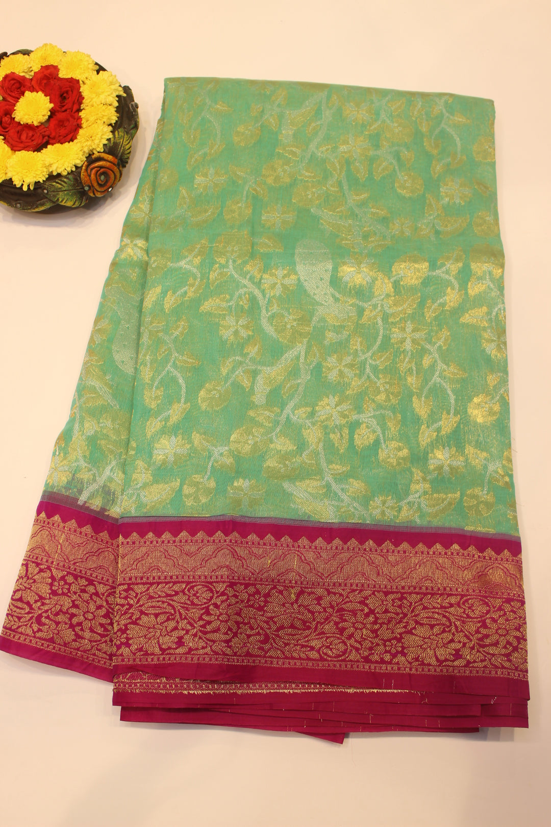 Tissue Gadwal Saree