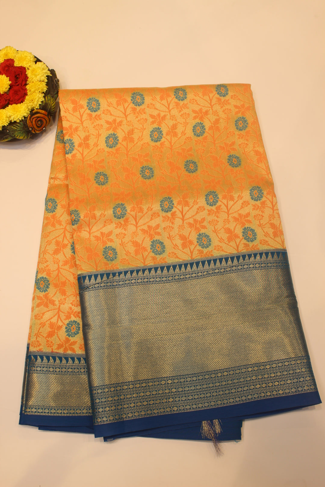 Tissue Gadwal Saree