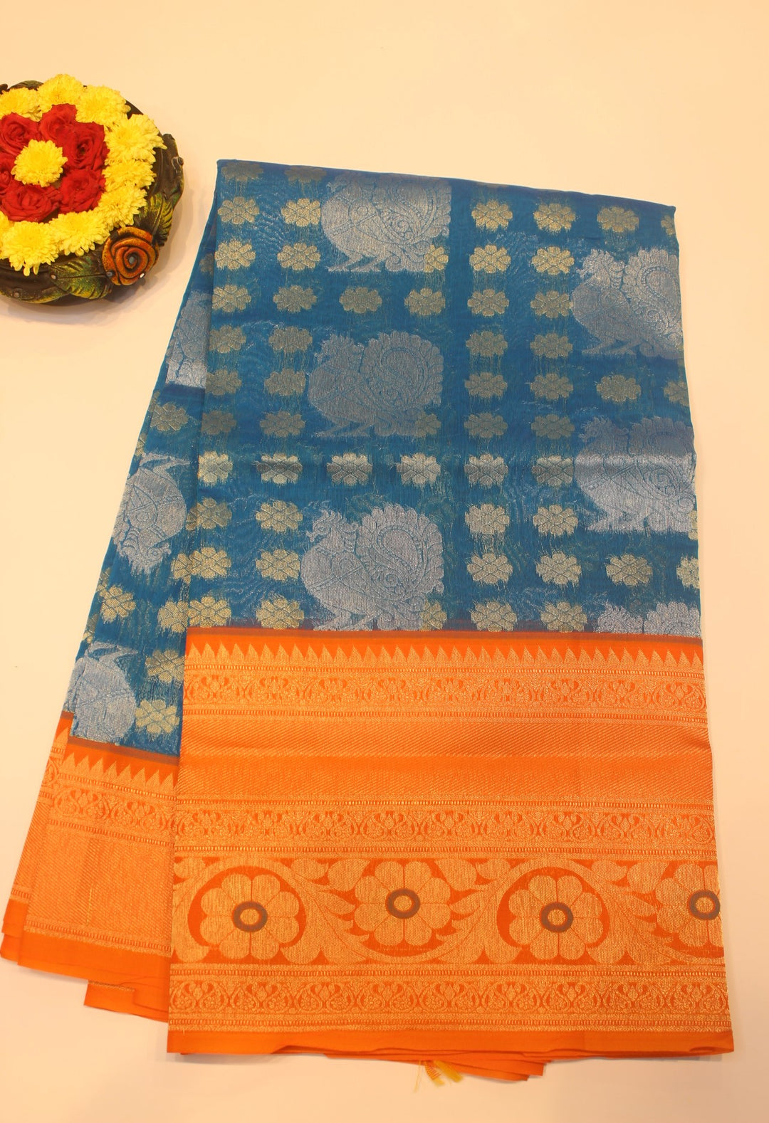 Tissue Gadwal Saree