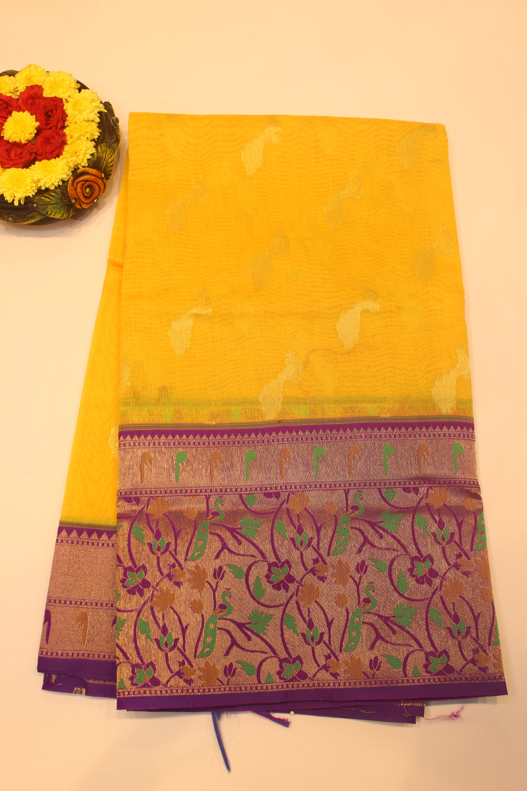 Tissue Gadwal Saree