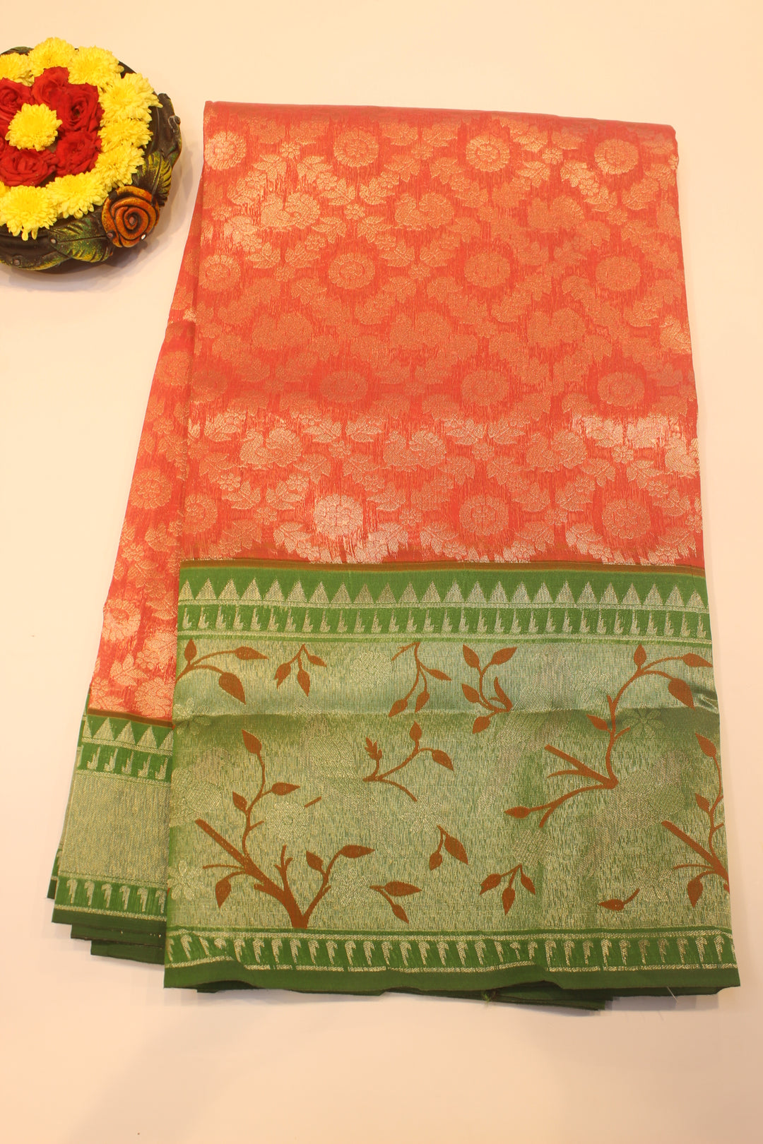 Tissue Gadwal Saree