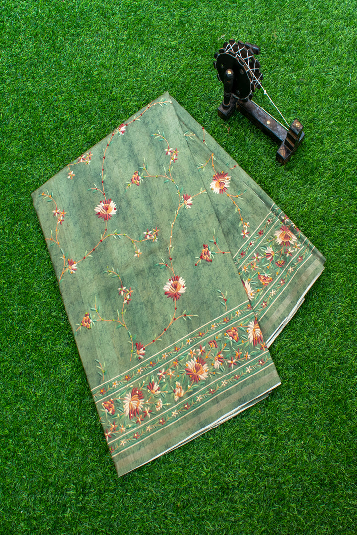 Semi Tussar Saree with French Knot work