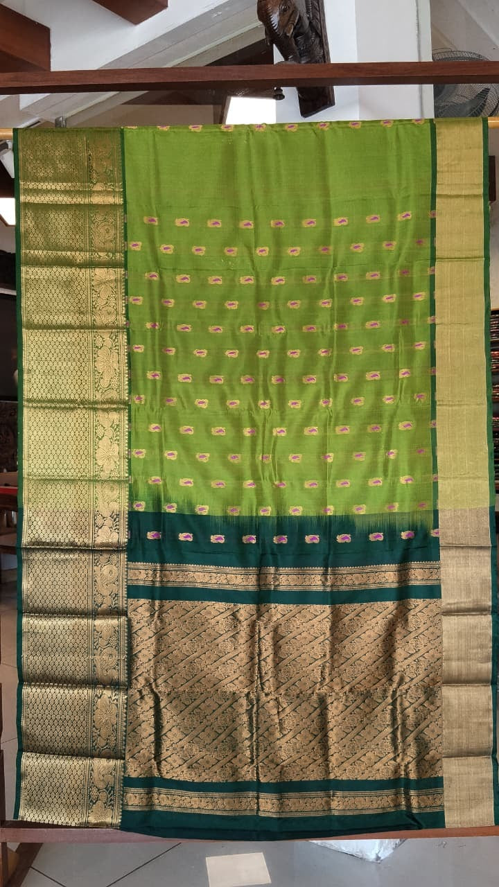 Mehandi Green Uppada Silk Saree with Heavy Zari Pallu